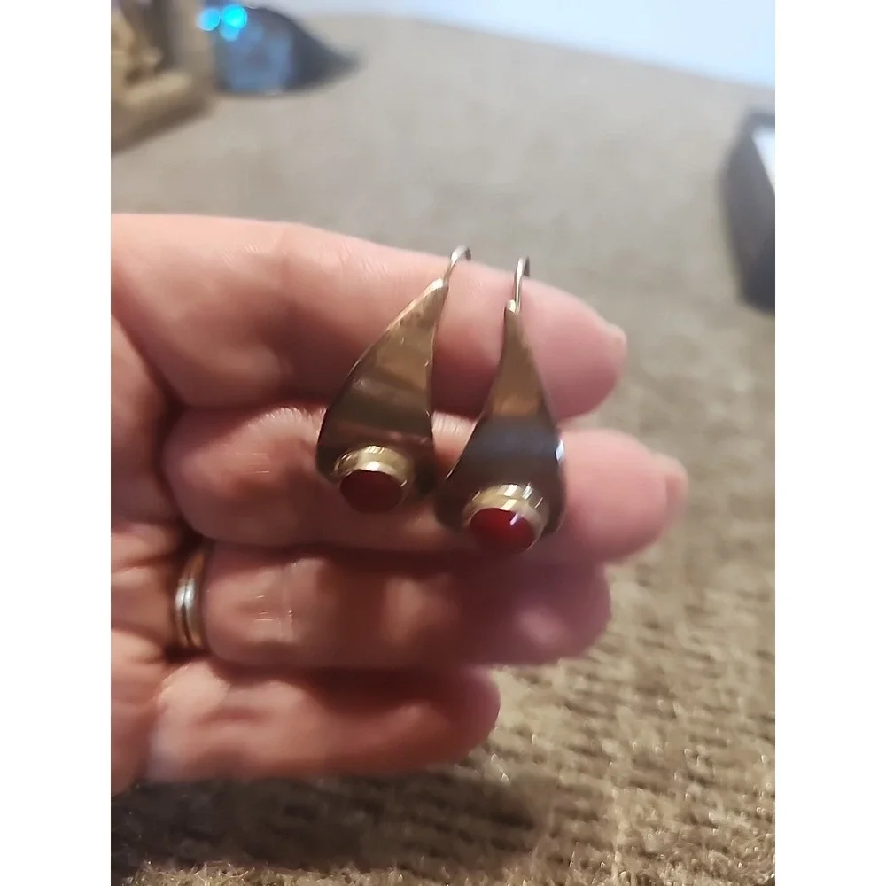 sterling silver earrings With Red Coral Stone‎